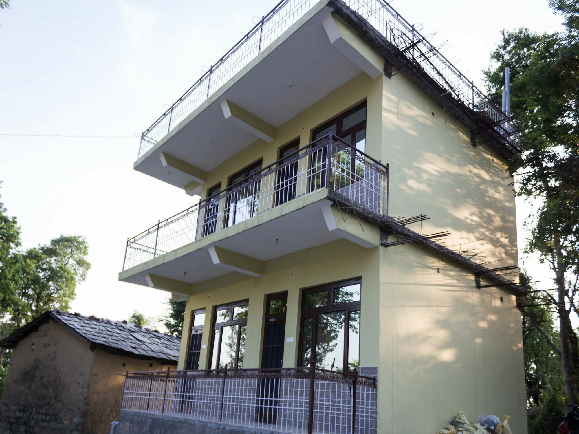 Oyo Home 13409 Cozy Stay Dharamsala Exteriér fotografie